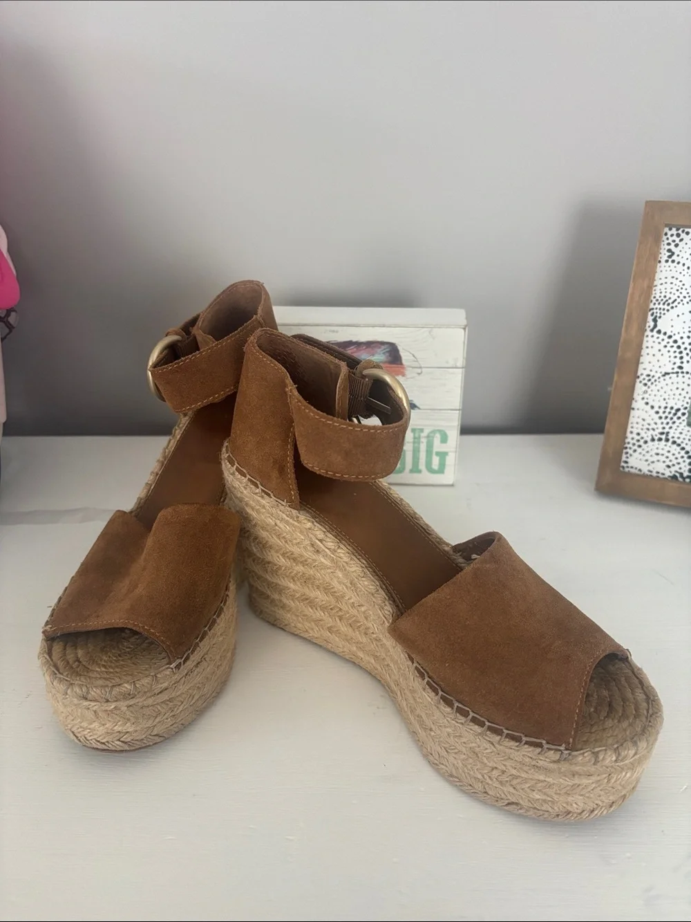 Marc Fisher Brown Suede Espadrille Wedge Sandals Size 7